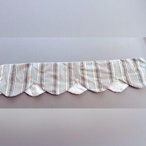 Country Curtains Striped Valance Curtain 50” wide x 17” tall. New condition!​​